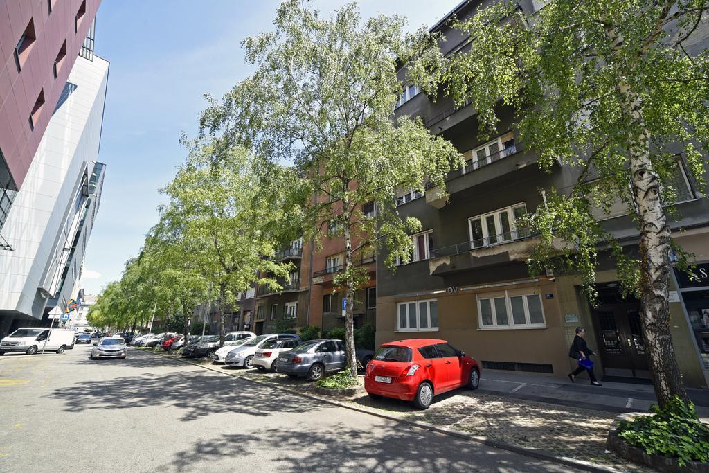 Apartment Sunny Загреб Екстериор снимка